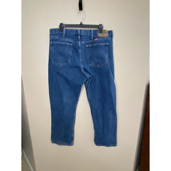 Wrangler Mens Relaxed Fit Jeans 38x29 Mid-Rise 5-Pocket 100%‎ Cotton Denim Blue - Picture 3 of 6